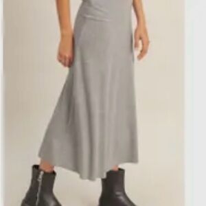 Elegant Gray Women's Skirt